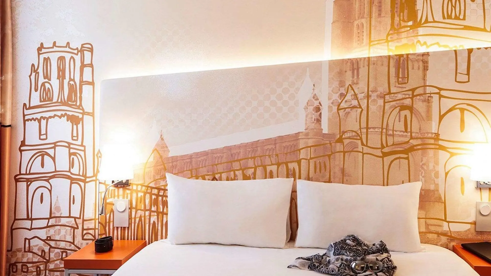 B&B Hotel אלבי
