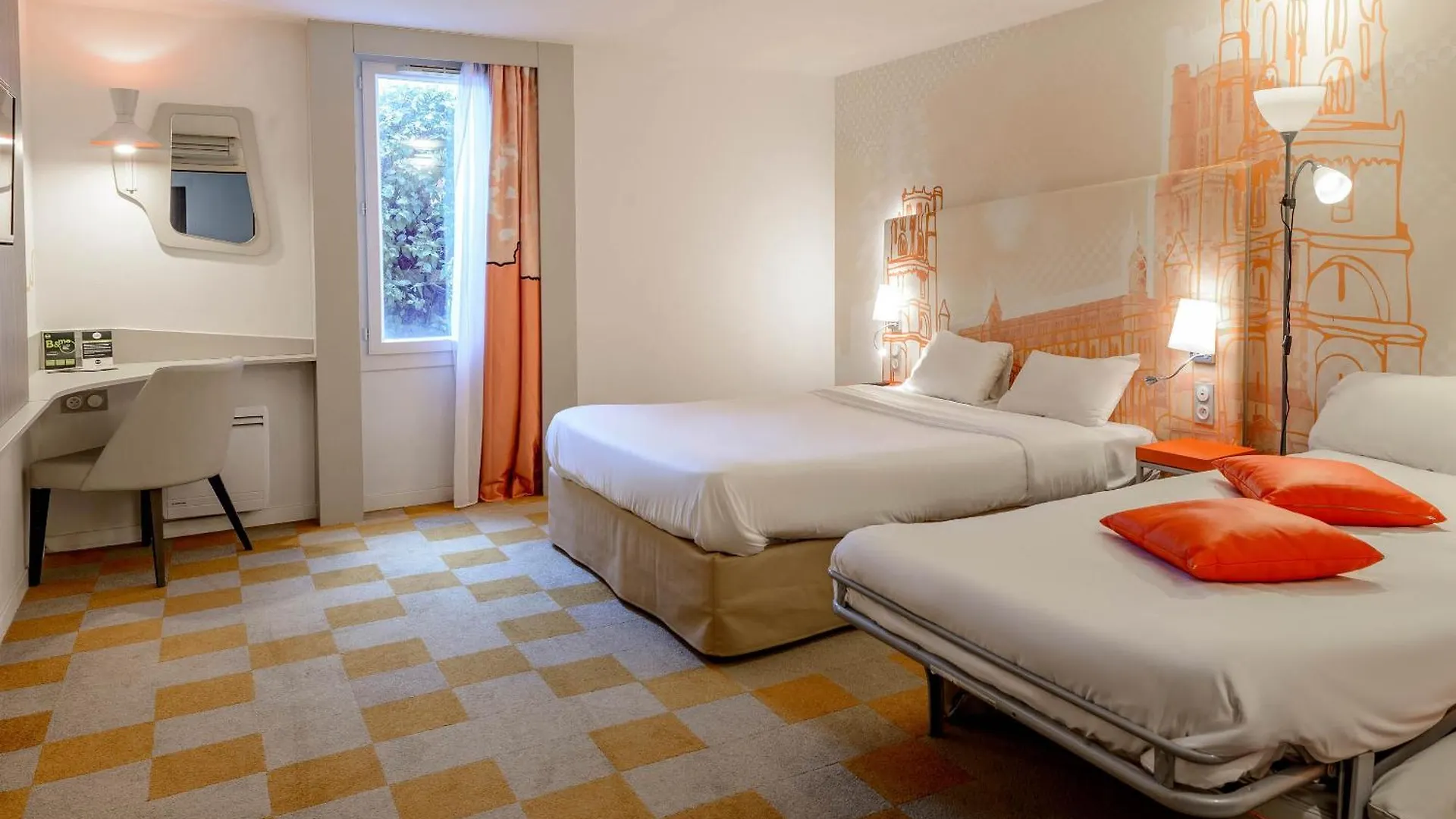 B&B Hotel אלבי צרפת